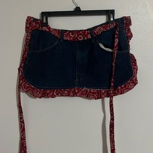 Apron
